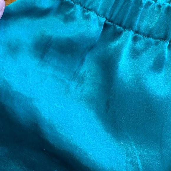 Victoria's‎ Secret Emerald Green Satin Pajama Set - Picture 10 of 16